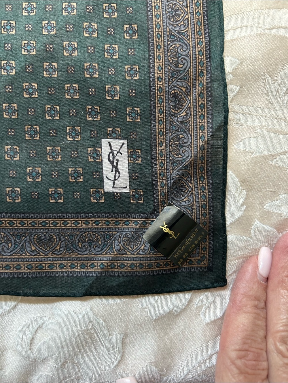 Vintage YSL silk pocket square scarf. Green geometric. With COA. 19” x 19” - Picture 2 of 7